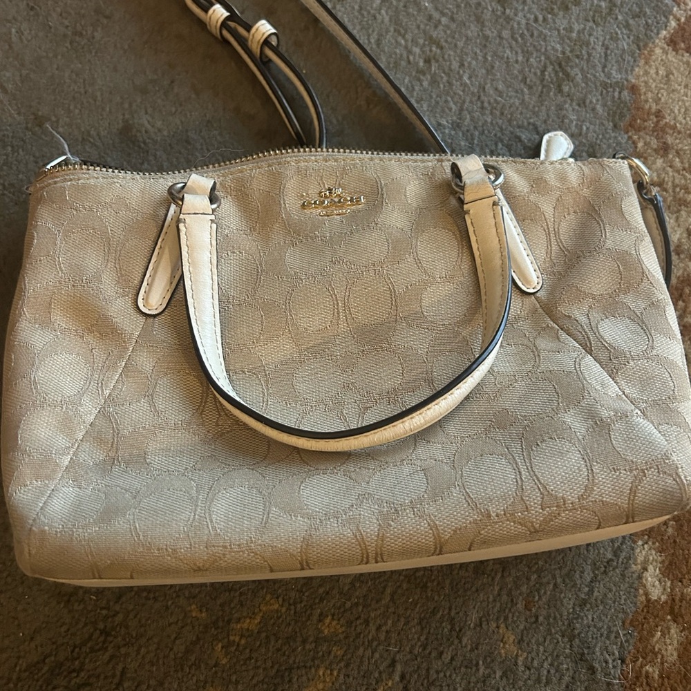 Coach tan crossbody